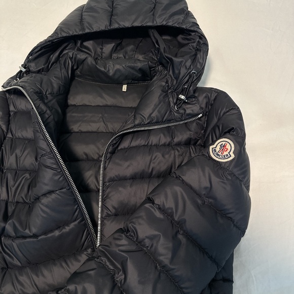 Moncler lightweight puffer jacket - Picture 3 of 4